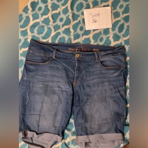 Size 16 Bermuda shorts *On Hold for Karla*